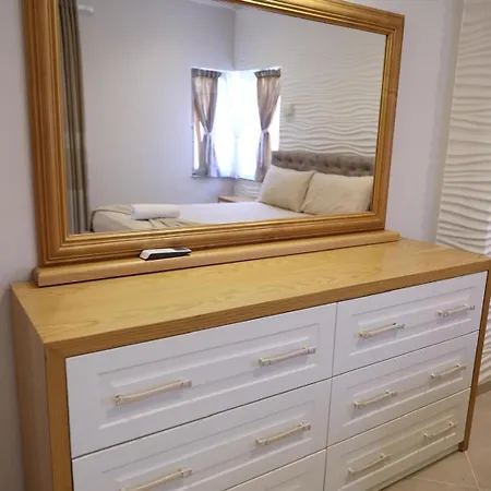 Luxury 2 Km From The Sea
