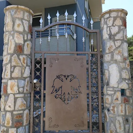 Luxury 2 Km From The Sea * Дуррес