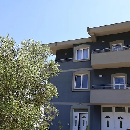Luxury 2 Km From The Sea